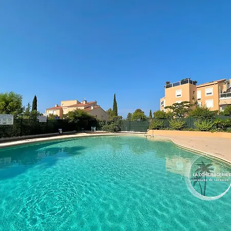 La Fregate - Grand Avec Vue Sur La - Piscine